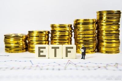 ETF基金的规模大小有讲究不，新手该选大的还是小的啊？​