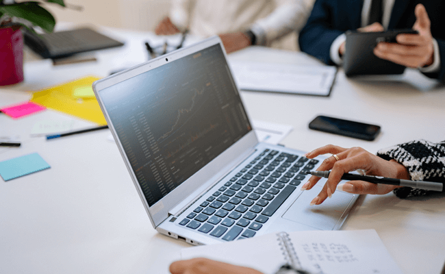 QMT与PTrade对比：2026年量化软件该如何选择？